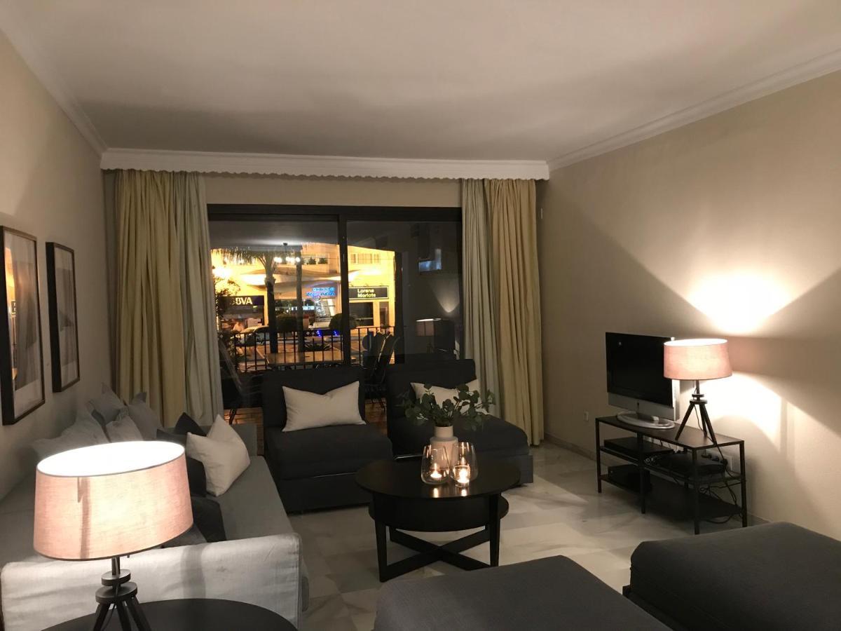 Ferienwohnung Large And Elegant In Puerto Banus With Pools And Paddle Marbella Exterior foto